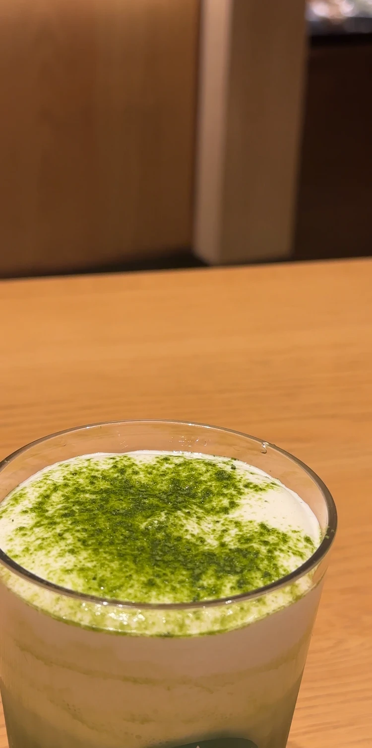 スターバックス Starbucks 抹茶 涼み抹茶ムースティー 新作