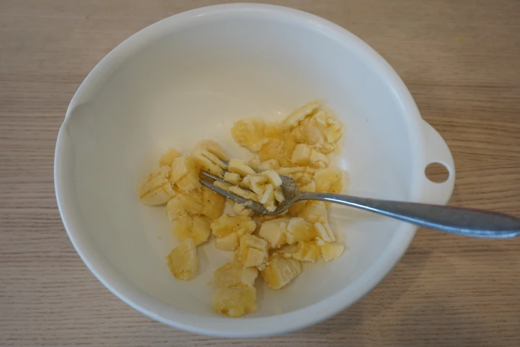 簡単!クックパッドの人気レシピでバナナマフィンを作ってみた #日曜cooking_4