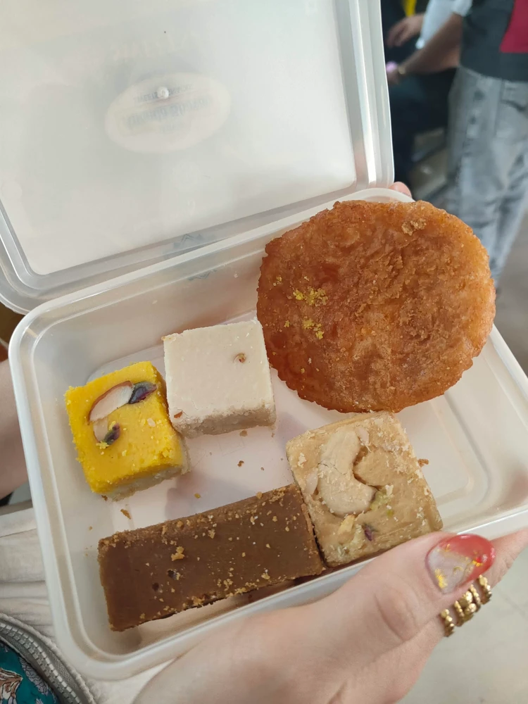 チェンナイ　インド　スイーツ