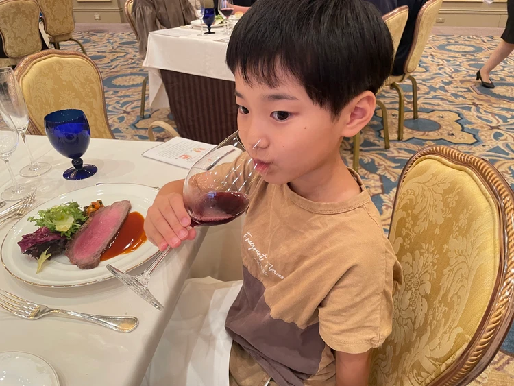 【椿山荘】夏休みの子どもテーブルマナー教室_10