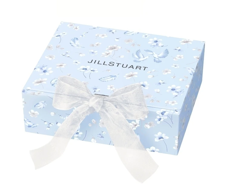 ジルスチュアート　プレゼントボックス（サムシングピュアブルー26）