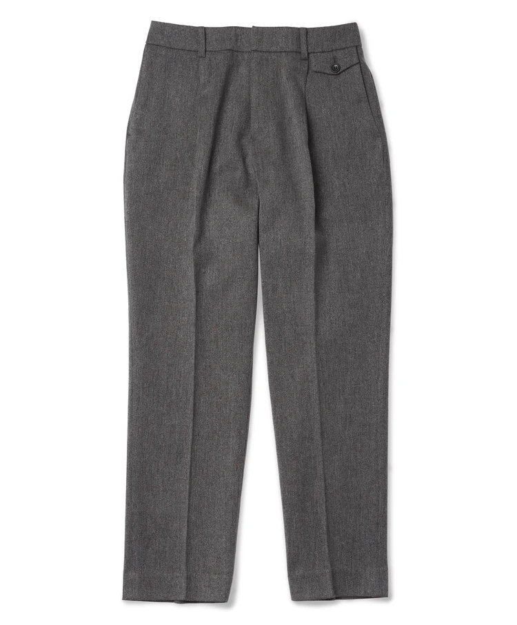 スーツスクエア CHANTOWAシリーズ タックテーパードパンツ ¥13090