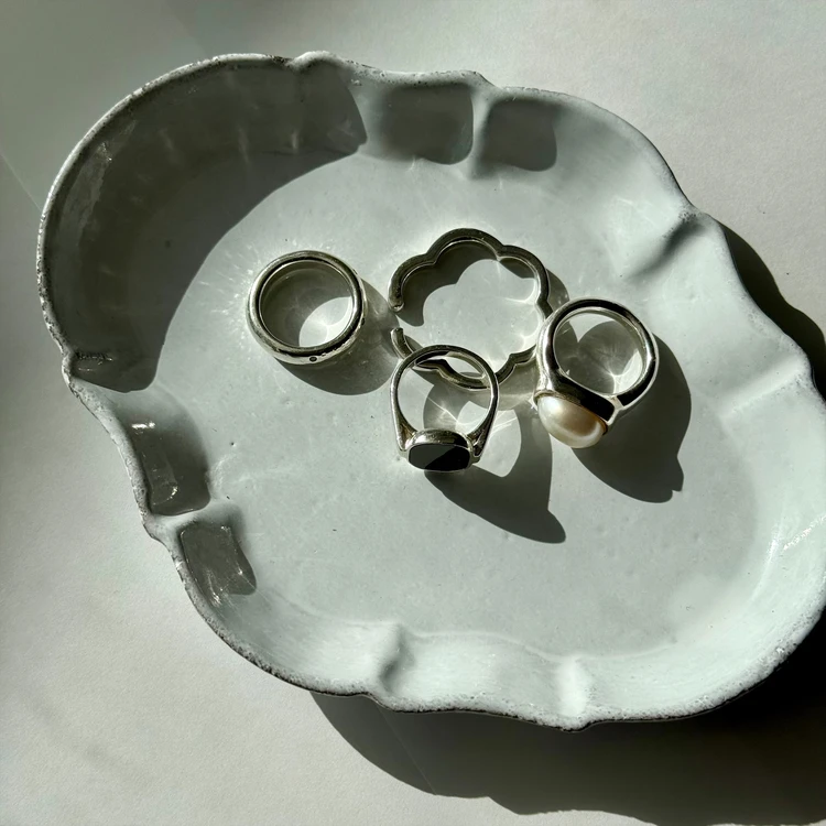 PLOW（プラウ）のジュエリーで日常がちょっとときめく【エディターズピック】