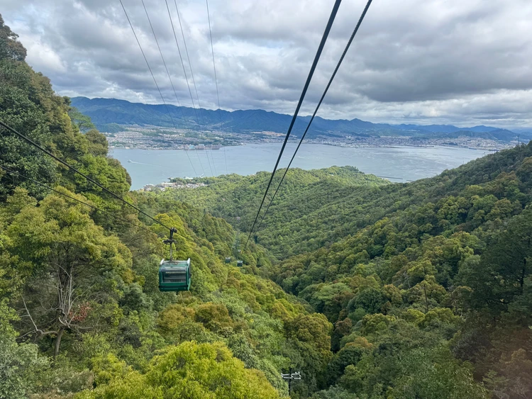 宮島ロープウェー　瀬戸内海