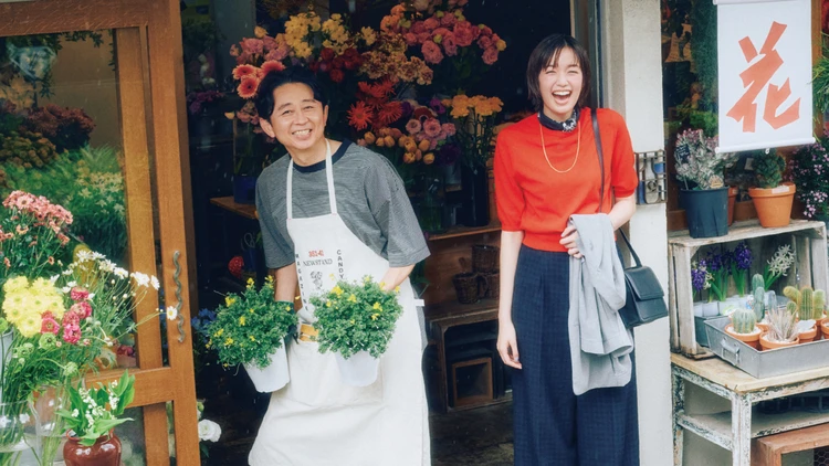 【佐藤栞里×有吉弘行｜6月の着回し14DAYS①】「センスの壁を越えろ！」編集長・栞里の着回しストーリー