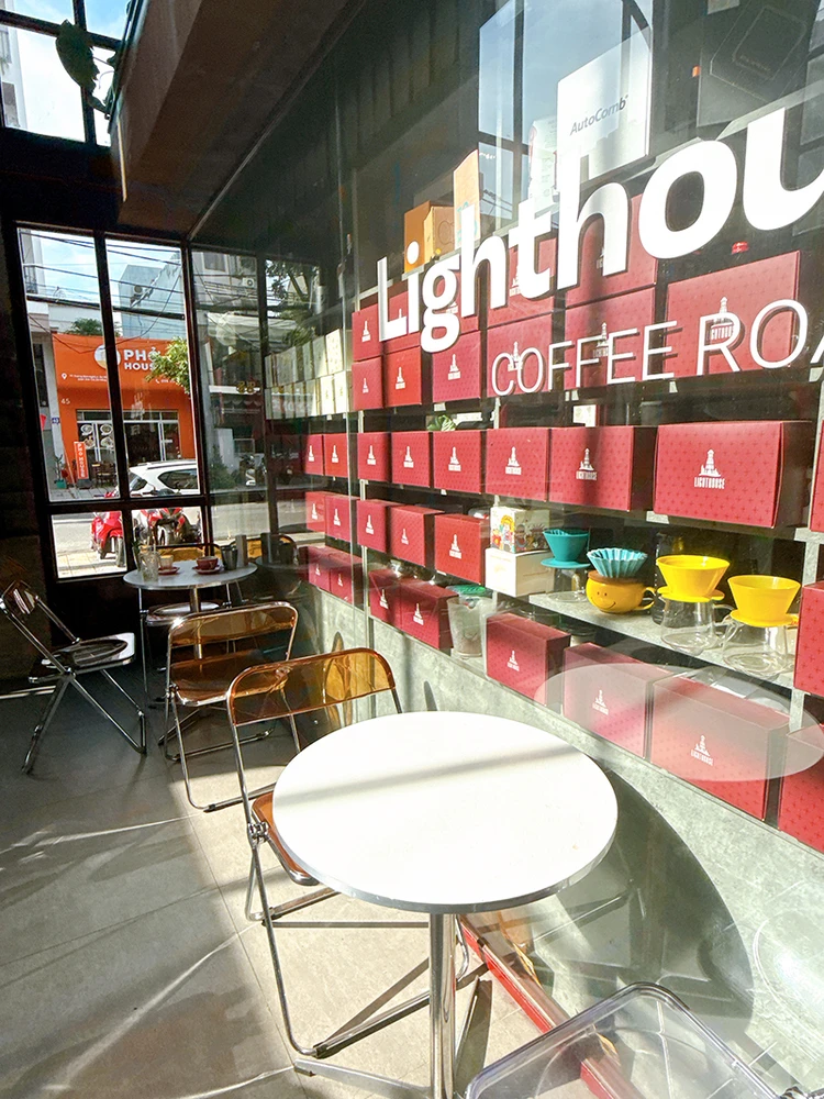 【ダナン】朝の一杯が特別になる場所。ダナンの洗練カフェ_3