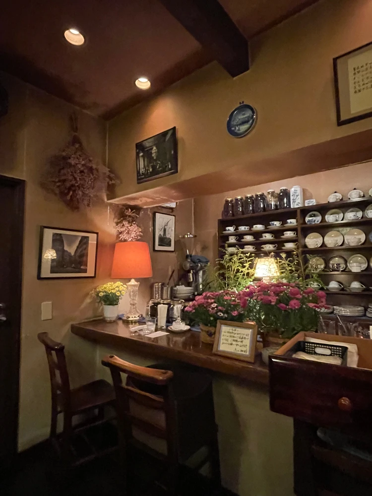 もっと早く行きたかった神田の老舗「高山珈琲」_4