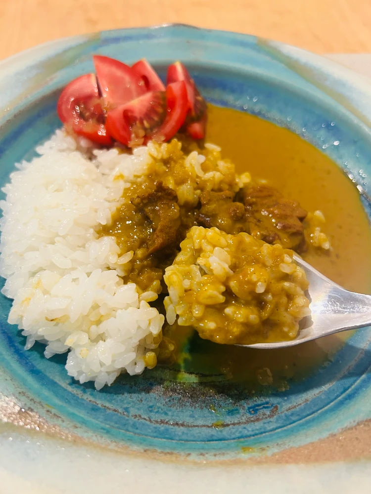 無印良品｜「ココナッツと青唐辛子のチキンカレー」