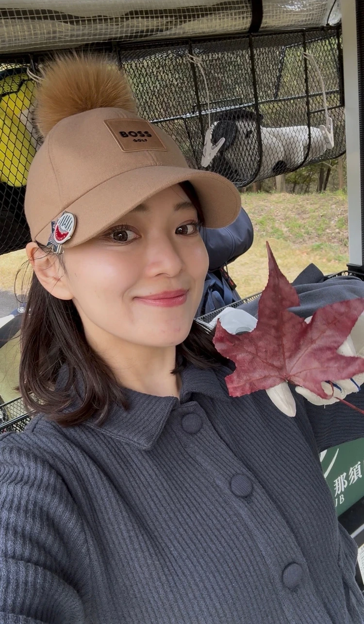 【アラサーのゴルフ】万能ベーシックで作る、ラウンドコーデ4選_5