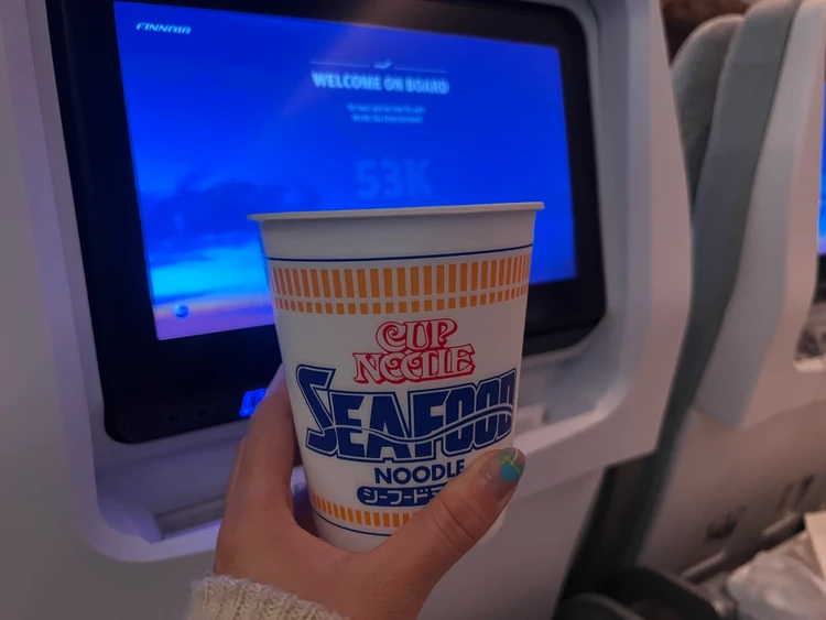 海外旅行の食事にカップヌードルが使える！世界100カ国以上旅する旅慣れ女子が実践する“食事の裏技”_6