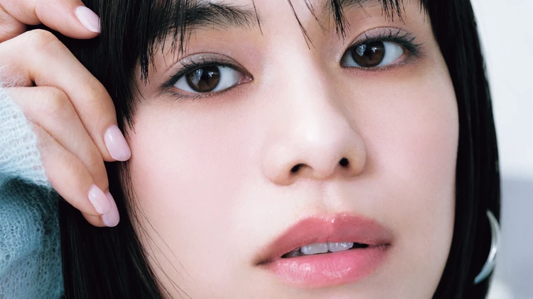 【2026春の大人ピンクメイク】旬のグロウリップをピンクで♡ノンパール×リップペンシルで端正に仕上げて