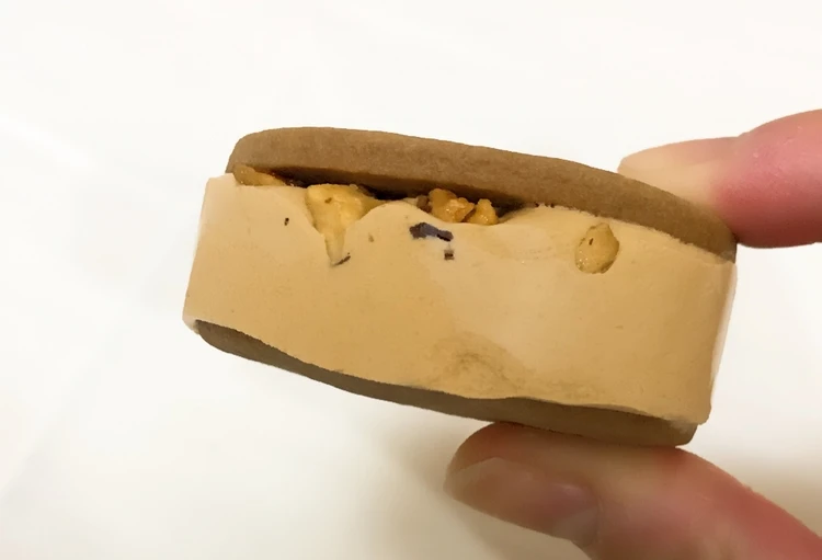 お気に入りコンビニスイーツ。ローソンのサクバタにハマり中_2