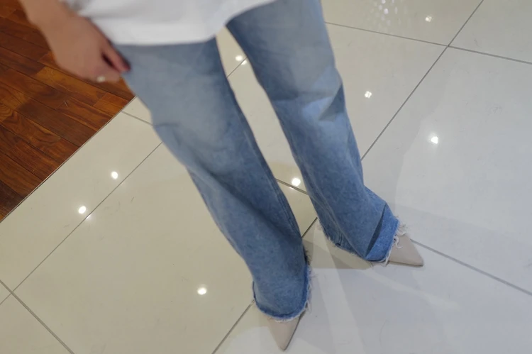 YANUK(ヤヌーク) 2026SS展示会レポ|脚長効果抜群の本命デニム_6