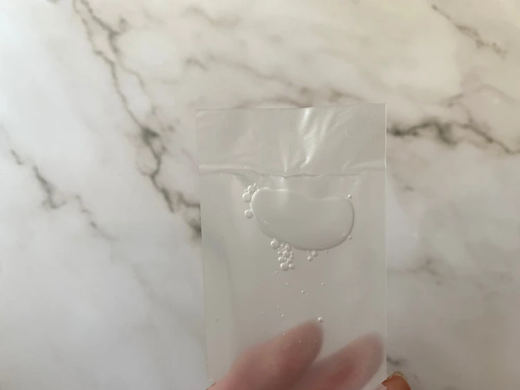 下から押しても液漏れはありません