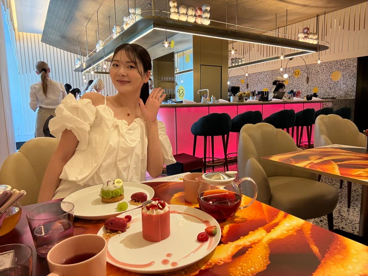 【カフェ難民対策】予約可能❣️Wホテル大阪でケーキセット🍰_4