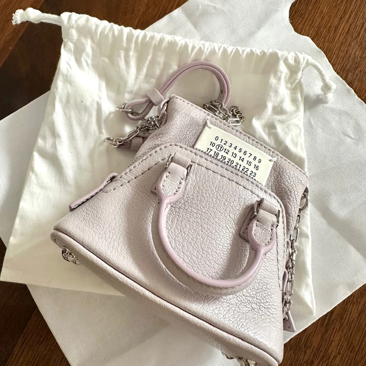 what's in my bag-何が入るというのか？-_1