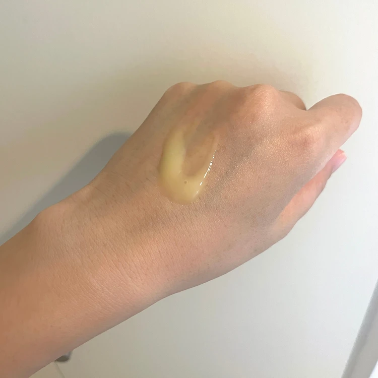 Be エッセンスセラムC テクスチャー