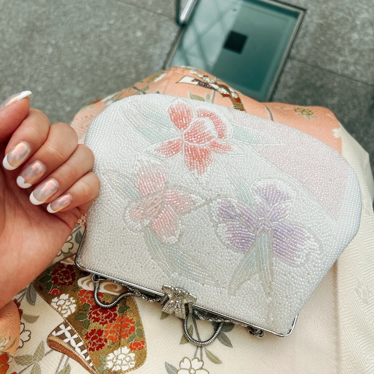 オーロラミラー×フレンチネイル×訪問着