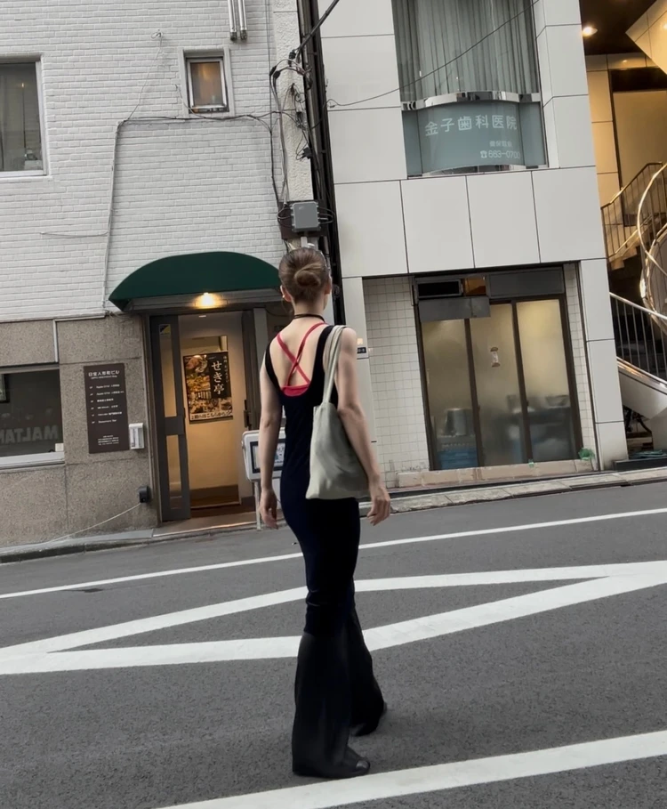 ベロアなら【SIMONWILD】が可愛い!異素材mixコーデ_3