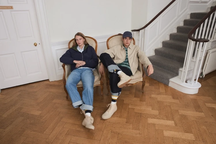 【UNIQLO and JW ANDERSON（ユニクロ アンド ジェイ ダブリュー アンダーソン）】2026年春夏コレクション発売！軽やかに遊ぶカレッジスタイル