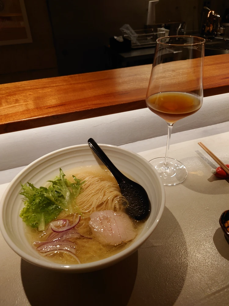 洋食の〆にラーメン。「TARO Azabujuban」_5