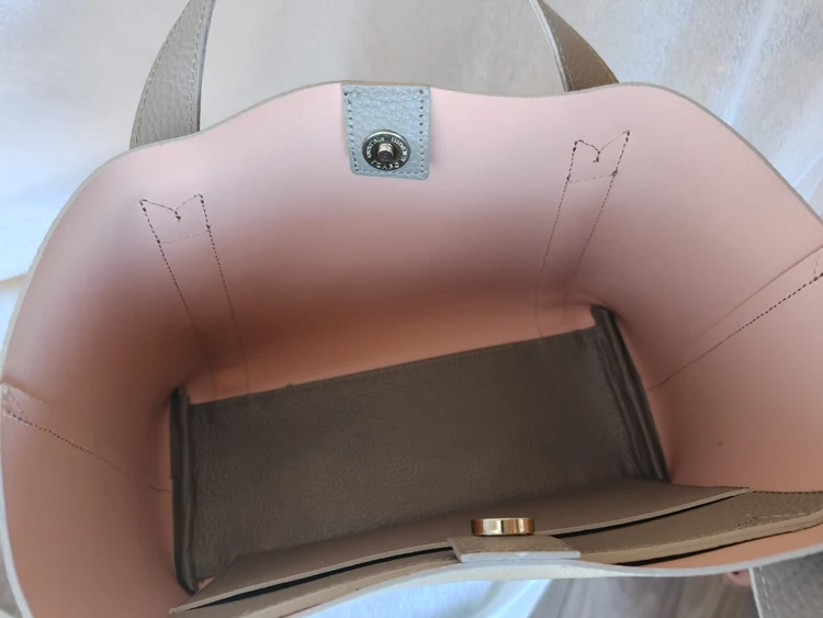 PELLE MORBIDA ミニトートバッグが5万円以下で買えてコスパ最高!_3