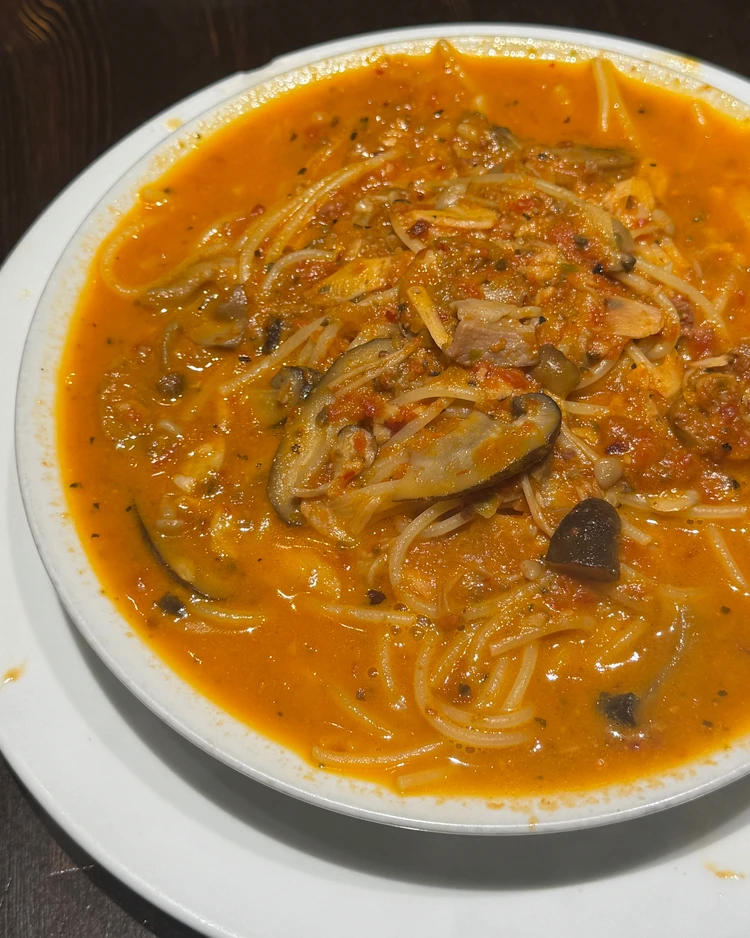 【美味しすぎて絶望!?】新宿三丁目「イヴォ ホームズパスタ」で名物スパゲティを食す！_4