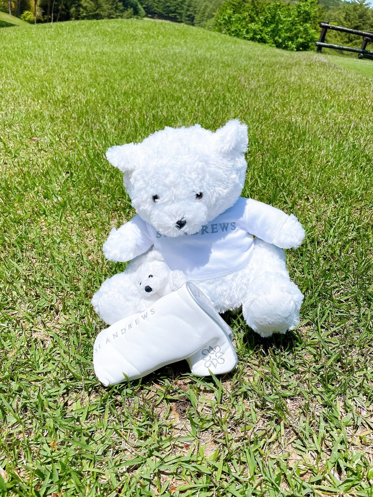 【ゴルフ愛用品】ゴルフシーズンまもなく到来！ 行き帰りのコーデにもそのまま使えるカートバッグやお気に入りのゴルフシューズ、ヘッドカバーをご紹介_5