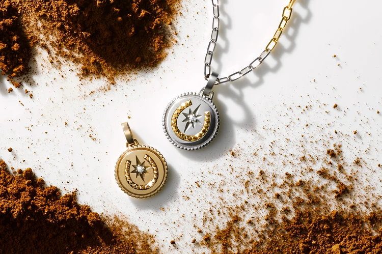 数量限定！2026年のお守りに♡【STAR JEWELRY（スタージュエリー）】 新年を輝かせる“フォーチュンコインチャーム”を発売！