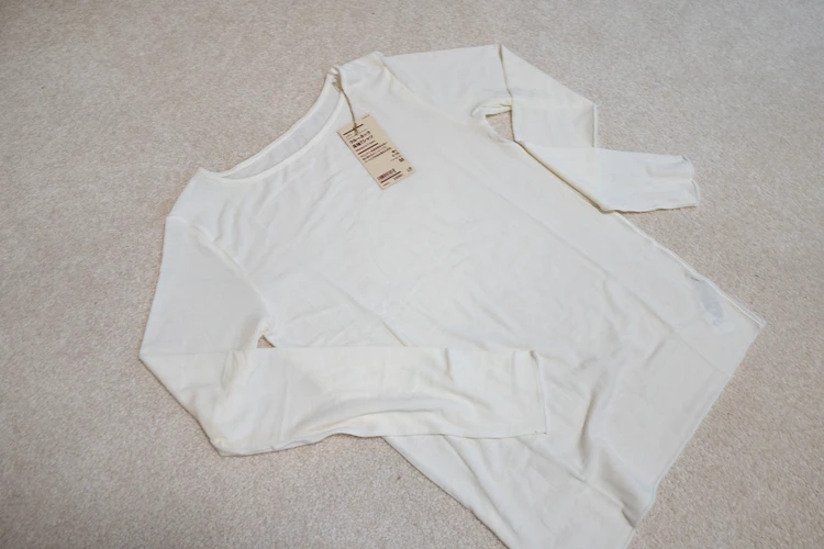 【無印良品週間】12月まで着れる、温かいシアーTシャツ_1