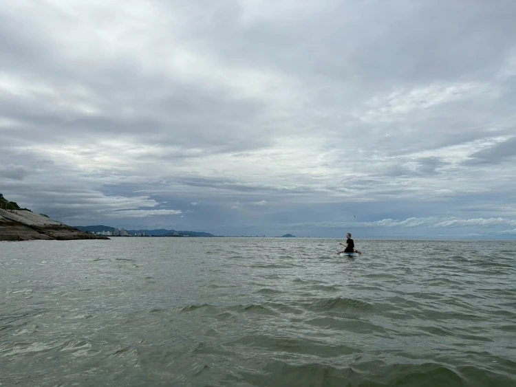 タイ　ホアヒン　SUP マリンスポーツ　Pineapple Surf Club