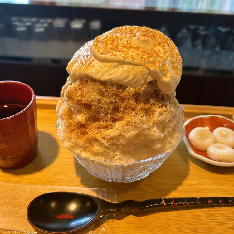 クリームあんみつのかき氷