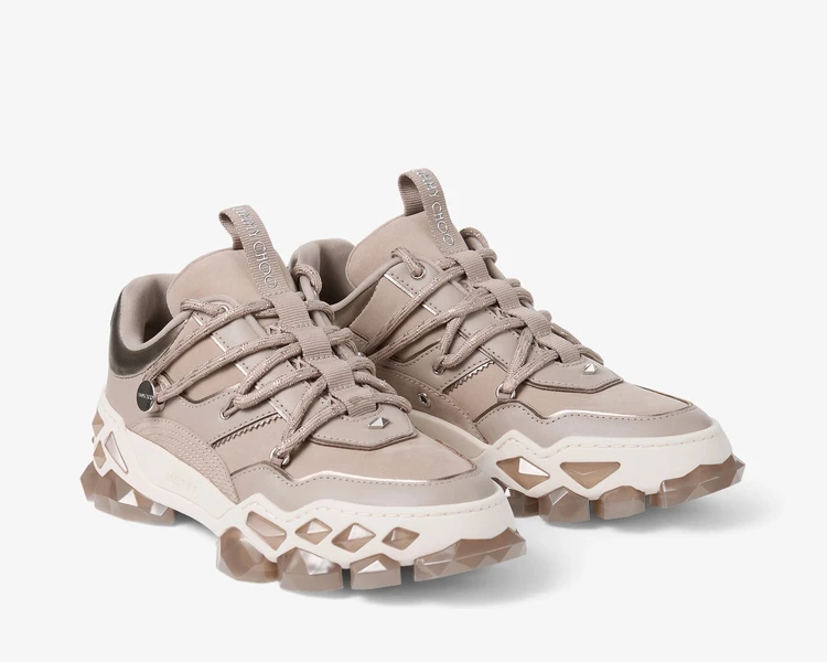 ジミー チュウ DIAMOND X Ⅱ Taupe