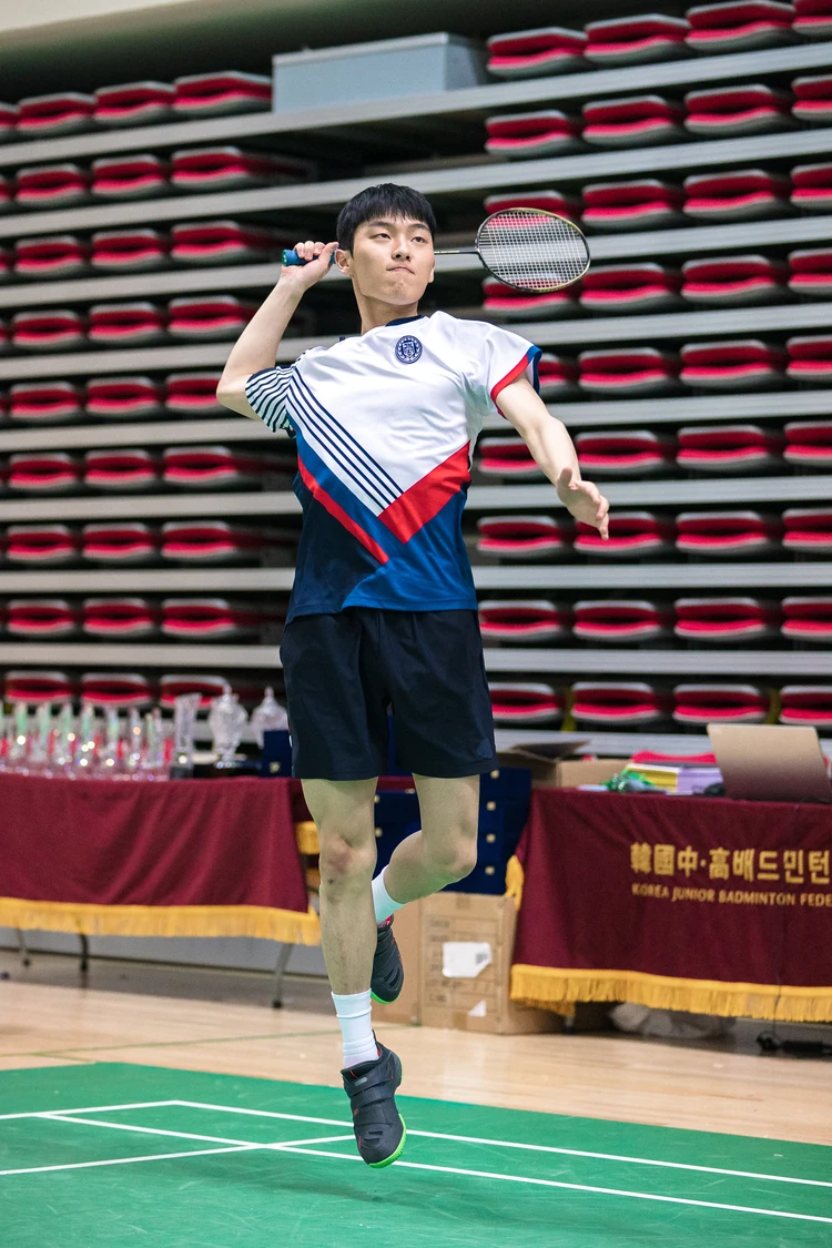 ラケット少年団 ウチャンのスマッシュのカット