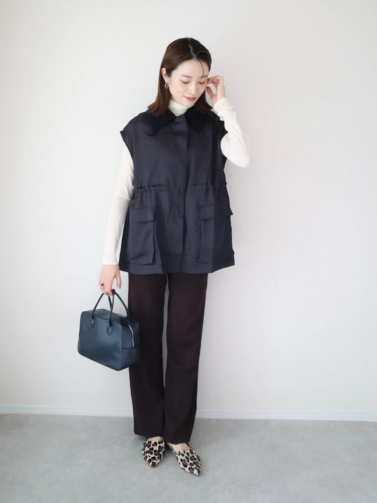 IKITSUKE イキツケ ハンマーサテンジャケット ネイビー コーデ 秋 着回し 着まわし お仕事 通勤 30代 最高 気温 20度 レイヤード