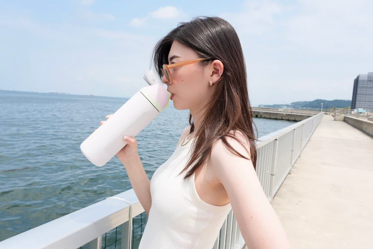 【SNSで話題】Owala FreeSip 24oz｜毎日使って分かった人気の理由。保冷力や2WAYの使いやすさをレビュー_13_2