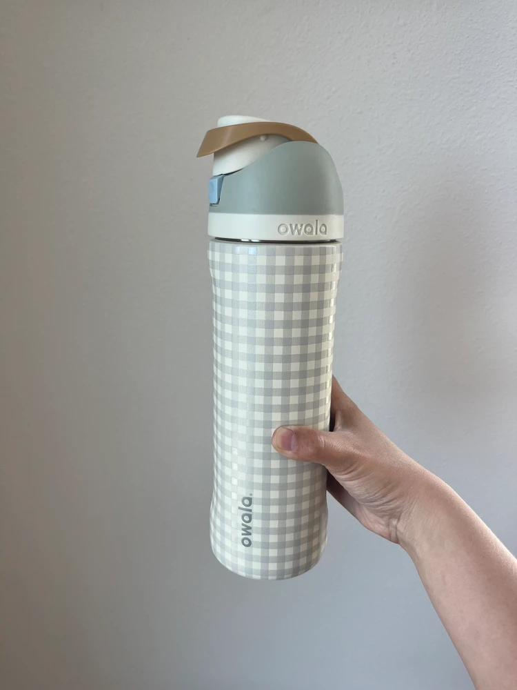Targetで見つけた♡話題の「Owala」を購入！毎日の水分補給が楽しくなる人気タンブラー_1