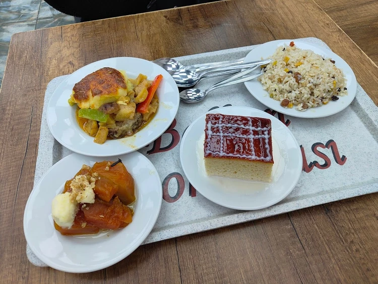 トルコ　大衆食堂