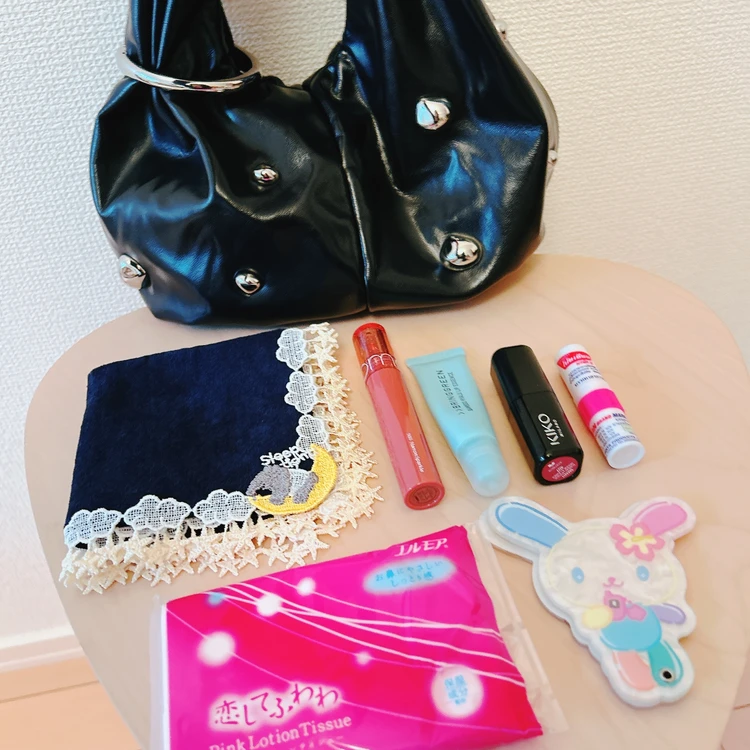 【話題の近沢レース店】初めて手に入れたのは“夢喰いバク”｜母へのプレゼントには“茶道”を。_4_1