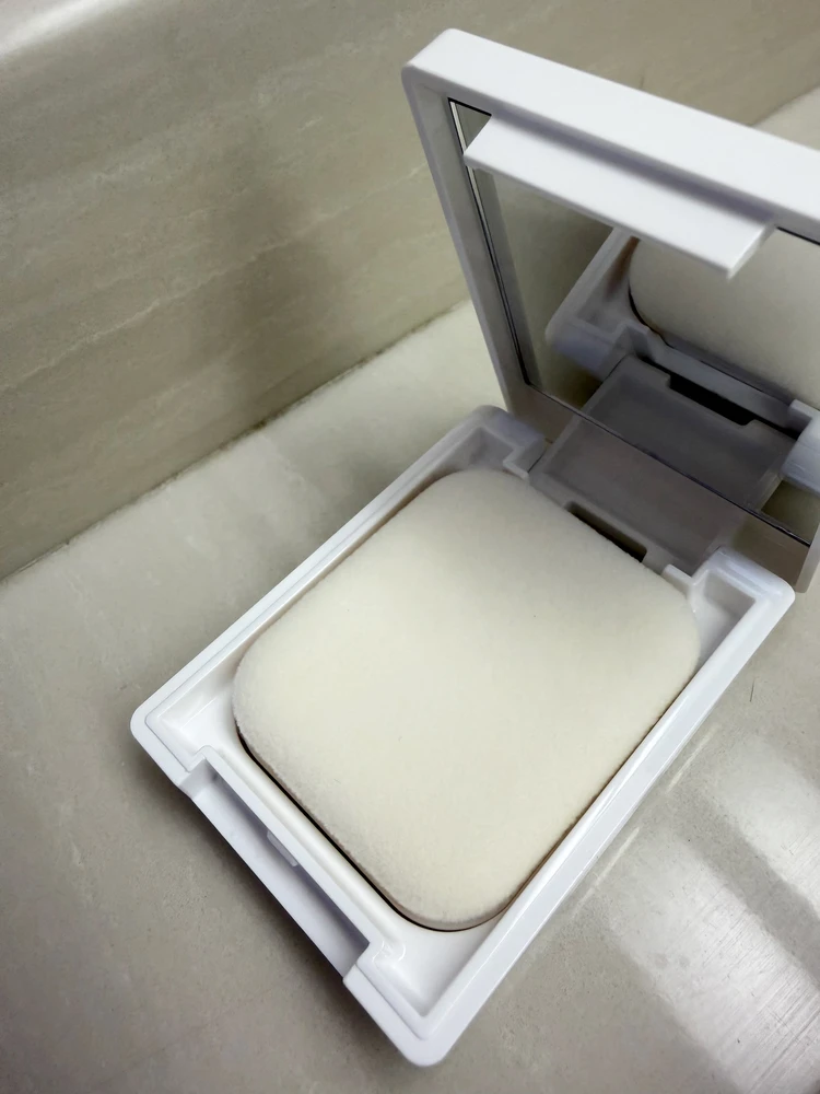 【プチプラ】忙しい日の味方。持ち歩きたいお直しファンデ_2_2