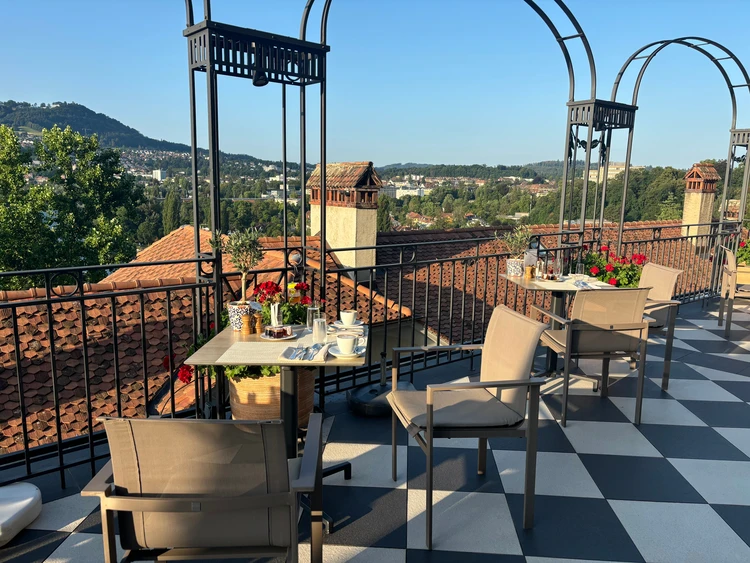 一生に一度は泊まってみたい!憧れの5つ星ホテル【Bellevue Palace】_7