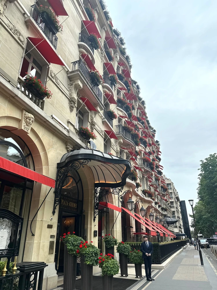 パリで迎える最高の朝。憧れのプラザアテネでいただく絶品朝食【パリ、ロンドン旅行記-vol.3-】_1