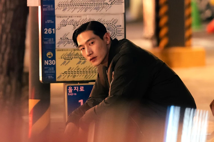 映画　ラブ・イン・ザ・ビッグ・シティ　社会に出たフンスの写真