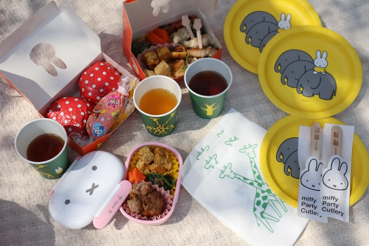 ダイソー　DAISO　スタプロ　Standard Products　スリーピー　THREEPY　おすすめ　お花見　グッズ　2026　ピクニック