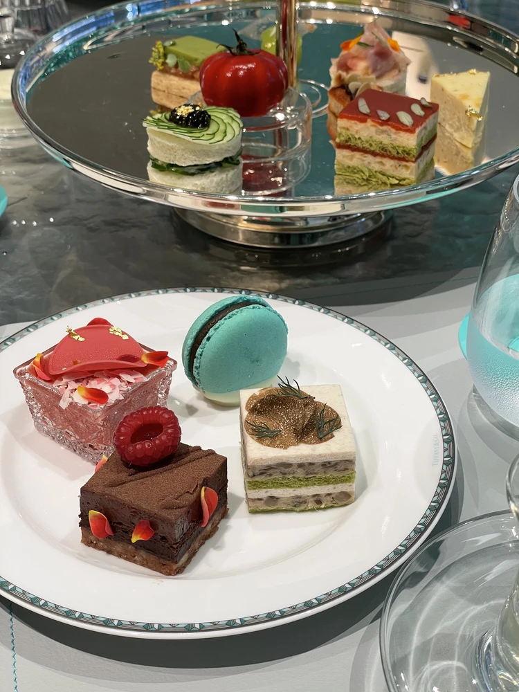 絶対好きになるTiffany Blue Box Café_12