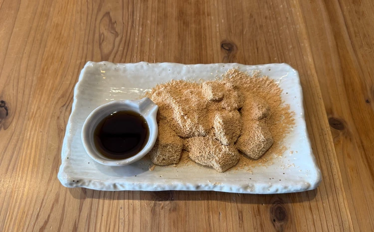 【錦糸町】食べログ百名店の和スイーツ｜北斎茶房のとろりわらび餅_5