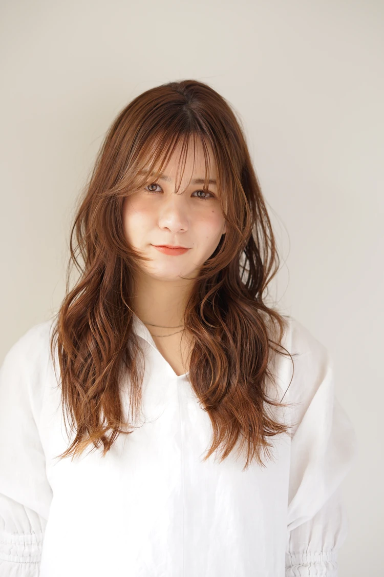 30代髪型・ロングの正面