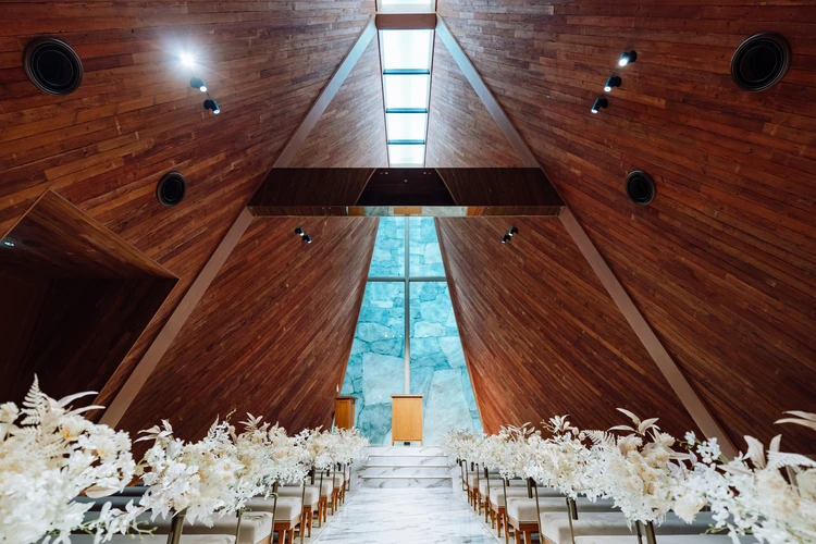 【結婚式会場レポ】NEEDS白金（旧アーフェリーク白金）｜貸切ゲストハウスを選んだ5つの理由と、ゲストとの距離を大切にした空間づくり