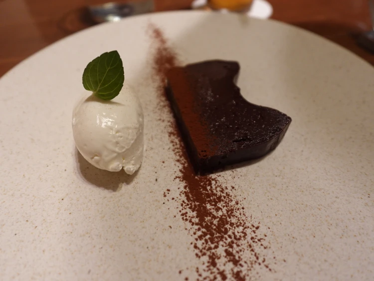 久しぶりの夫婦時間!TRUNKKITCHENでランチからの原宿デート?!_2_3