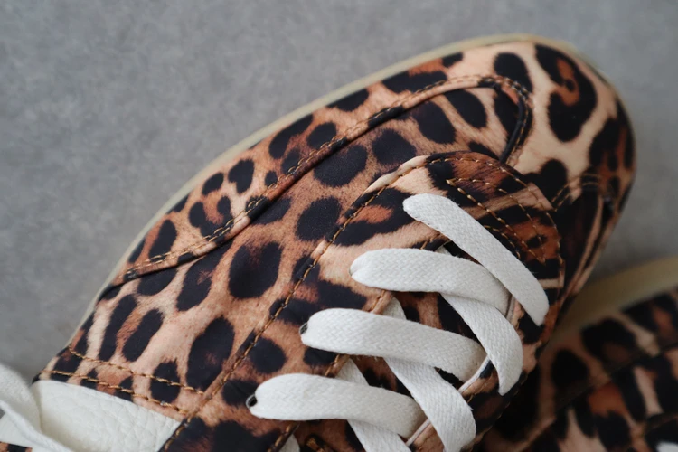 ZARA】買ってよかった❤シンプルコーデが映えるアニマル柄スニーカー